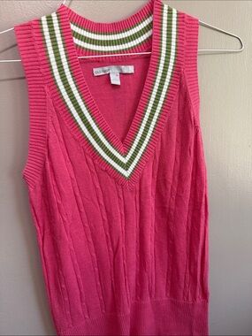 Old Navy Pink Cable-Knit V-Neck Sleeveless Sweater Vest
